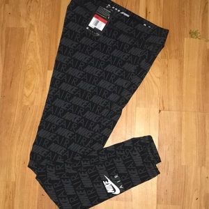 XS Nike Leggings